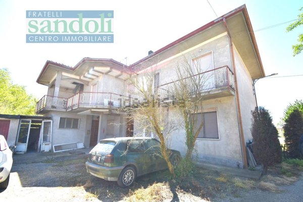 casa indipendente in vendita a Borgo Vercelli