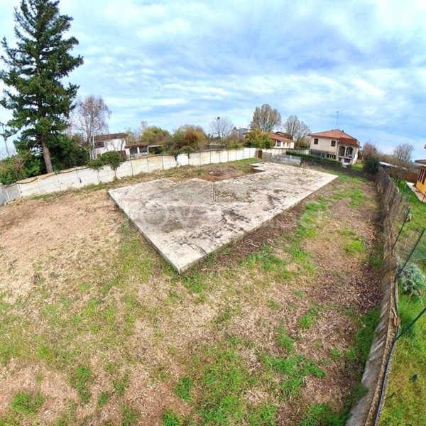 bifamiliare in vendita a Borgo Vercelli