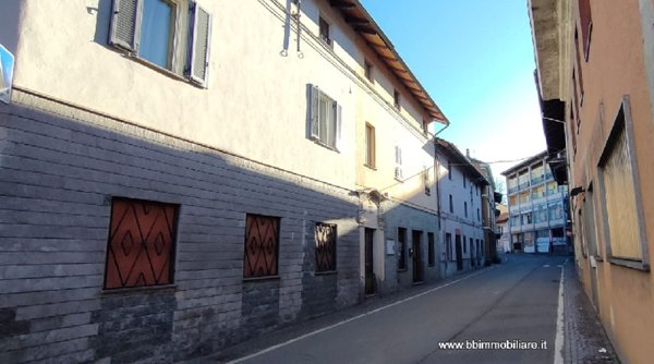 casa semindipendente in vendita a Buronzo