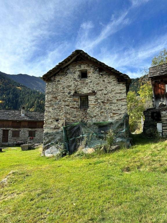 appartamento in vendita a Campertogno