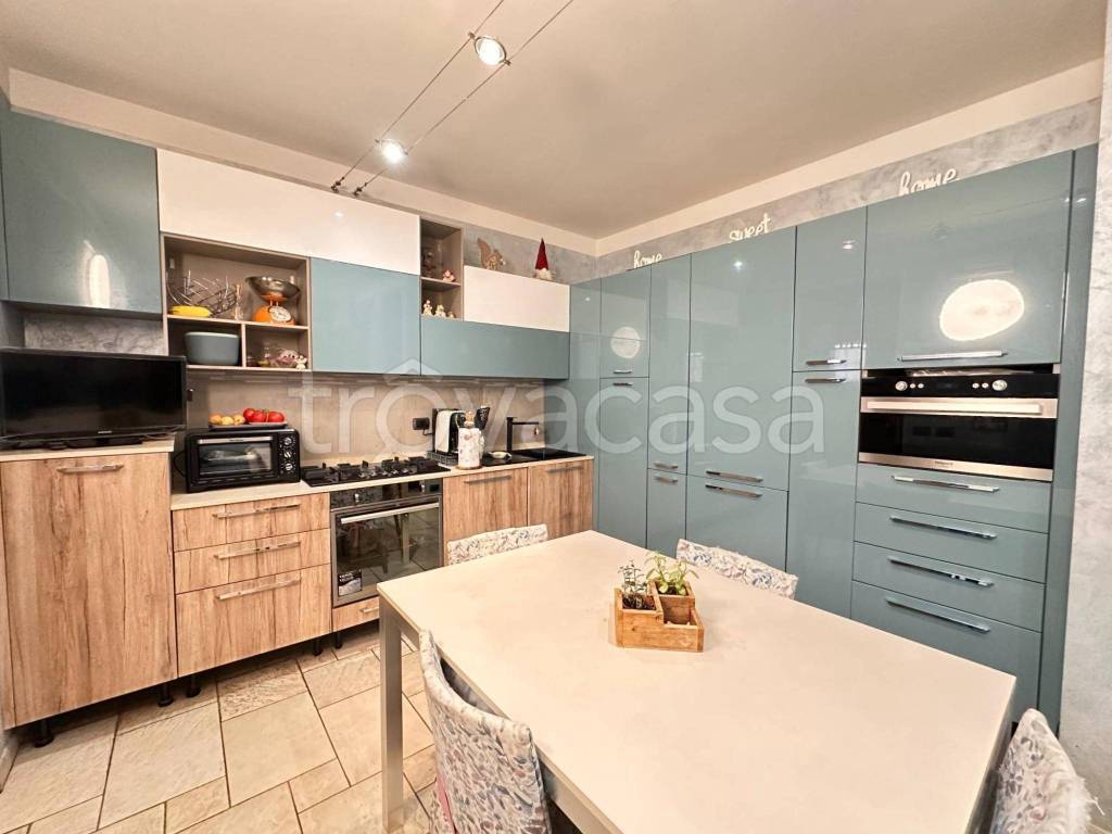 casa indipendente in vendita a Campertogno