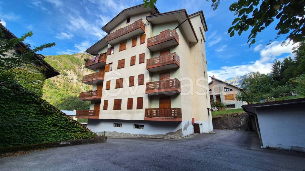 appartamento in vendita a Campertogno