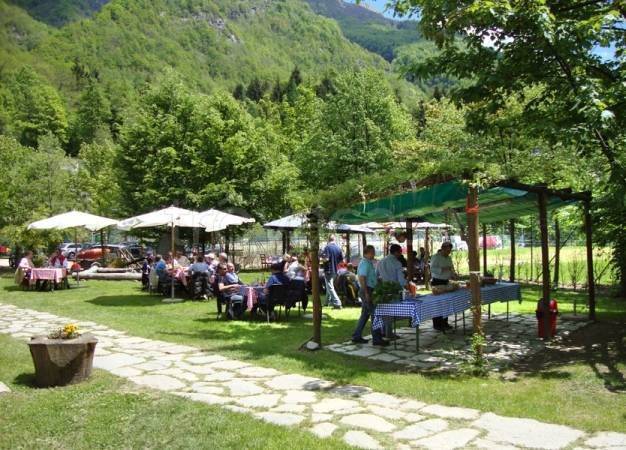 negozio in vendita a Campertogno