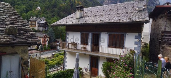 appartamento in vendita a Campertogno