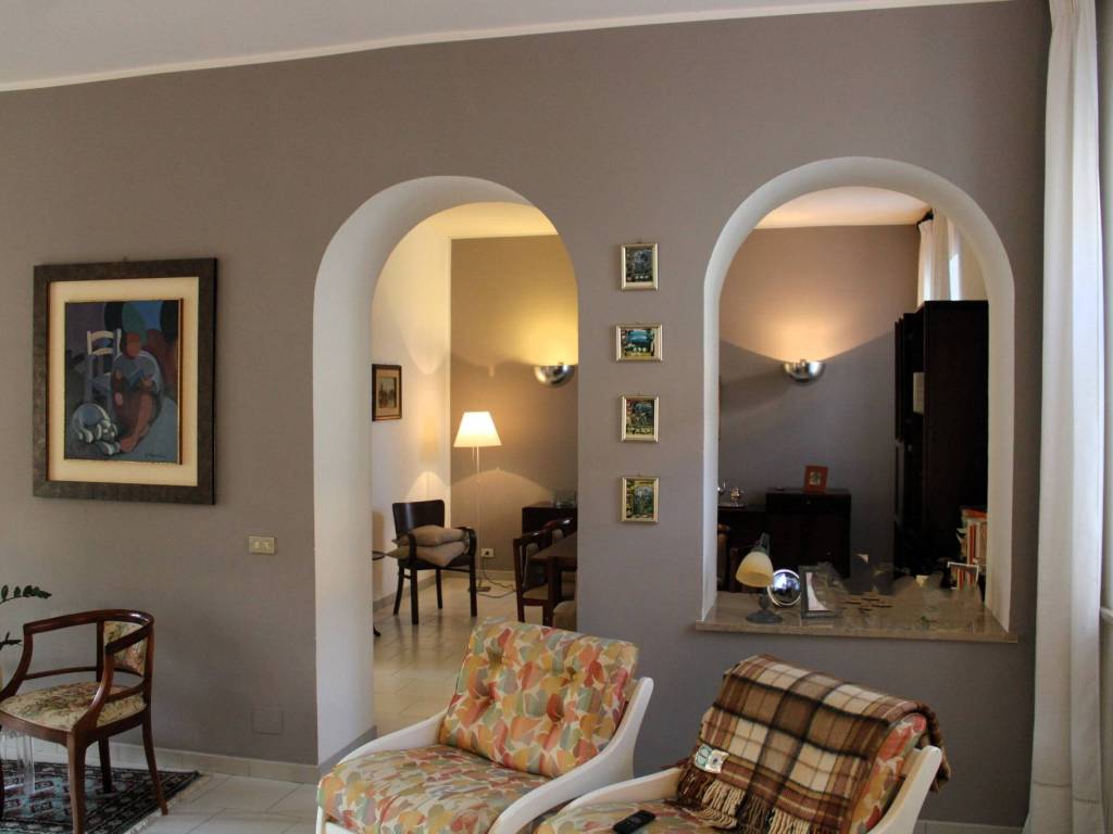 casa indipendente in vendita a Caresana