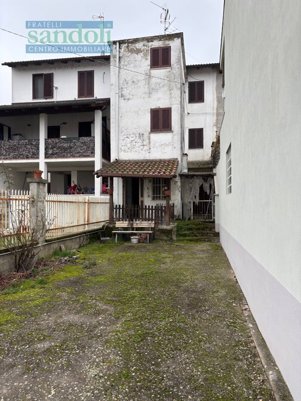 casa semindipendente in vendita a Caresana