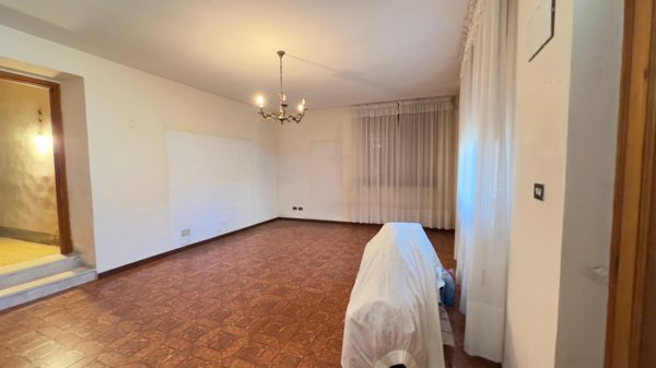 casa indipendente in vendita a Caresana