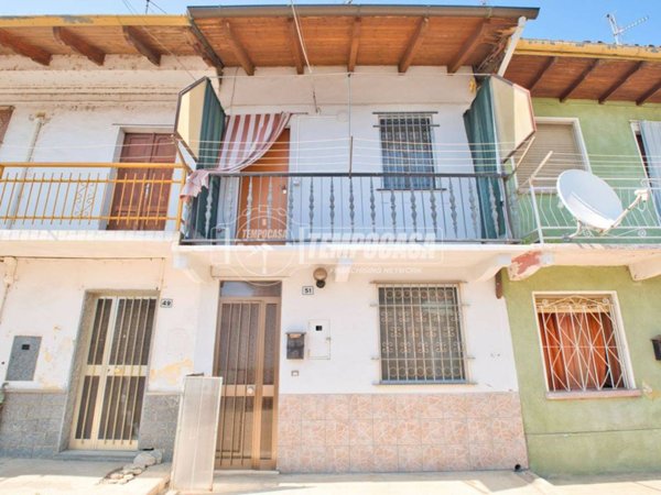 appartamento in vendita a Caresana