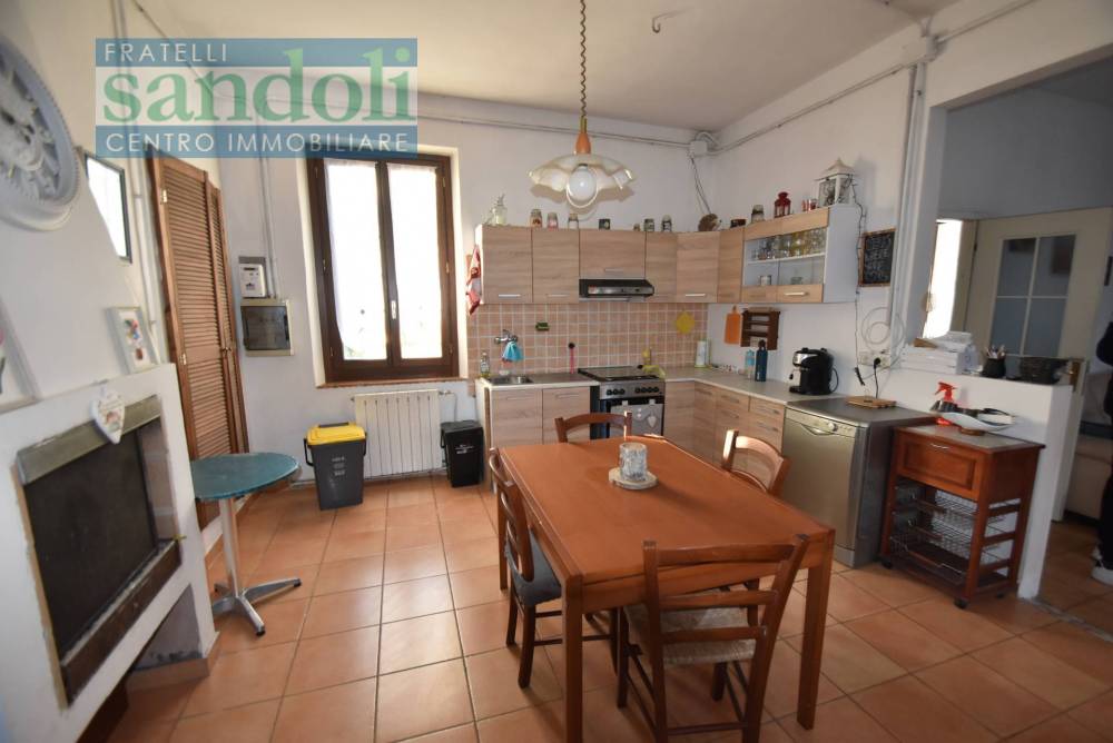 casa indipendente in vendita a Caresana