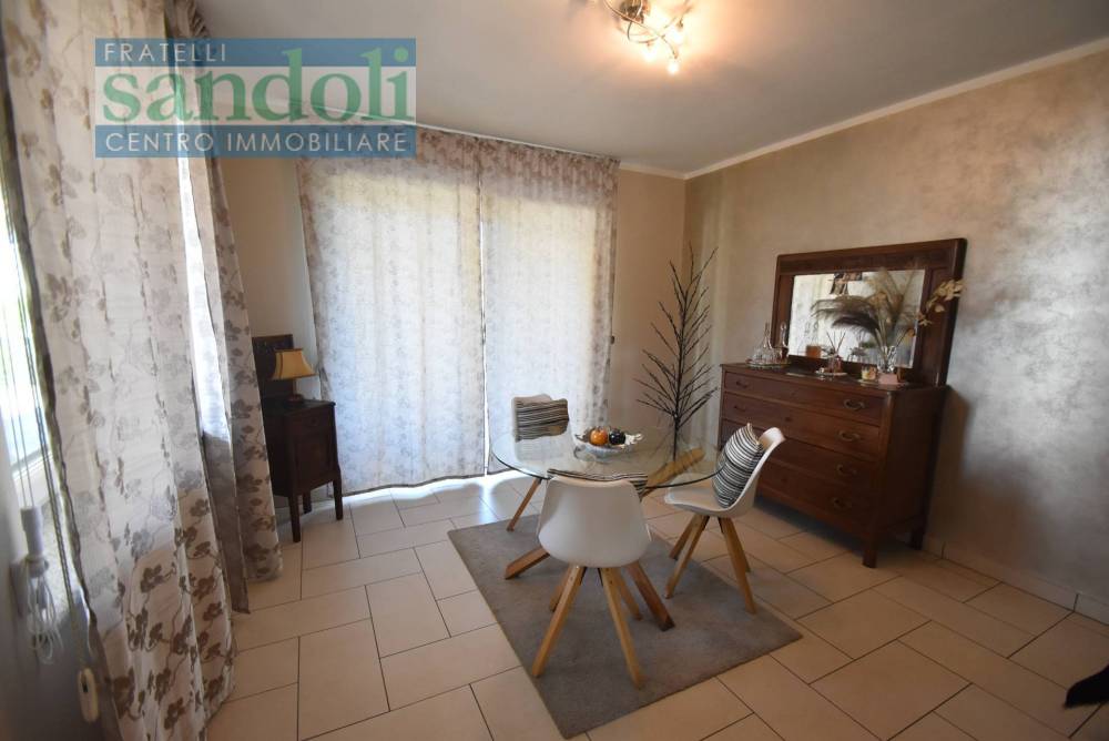 casa indipendente in vendita a Caresana