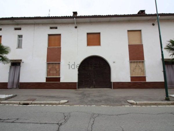 appartamento in vendita a Caresana