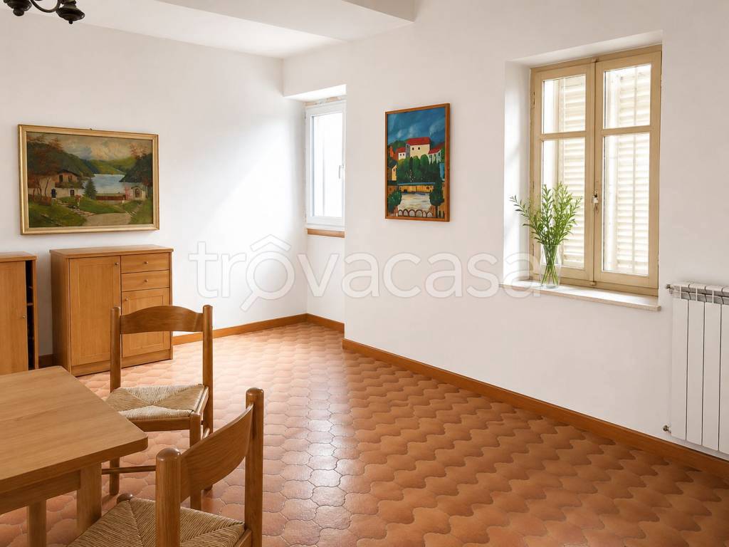 casa indipendente in vendita a Caresana