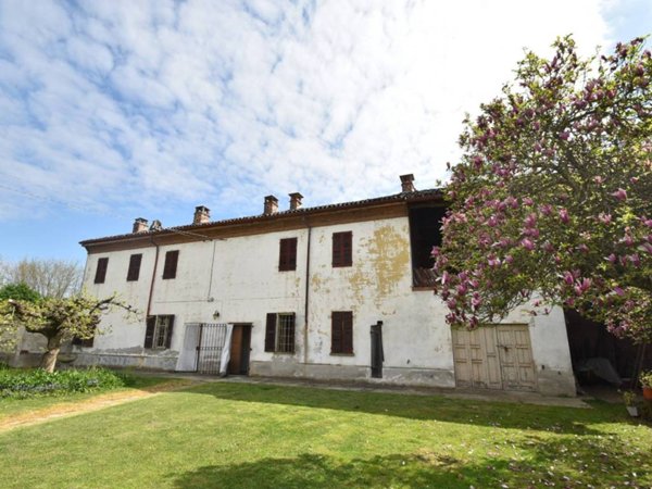 casa indipendente in vendita a Caresana
