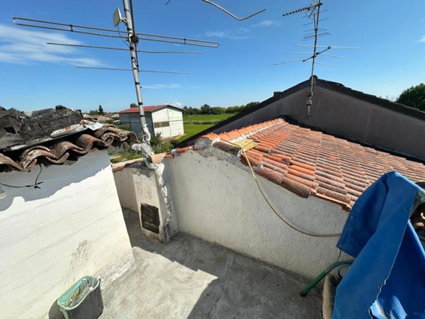 casa indipendente in vendita a Caresana