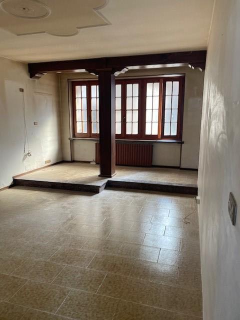 casa indipendente in vendita a Caresana