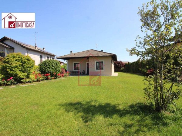 casa indipendente in vendita a Caresanablot