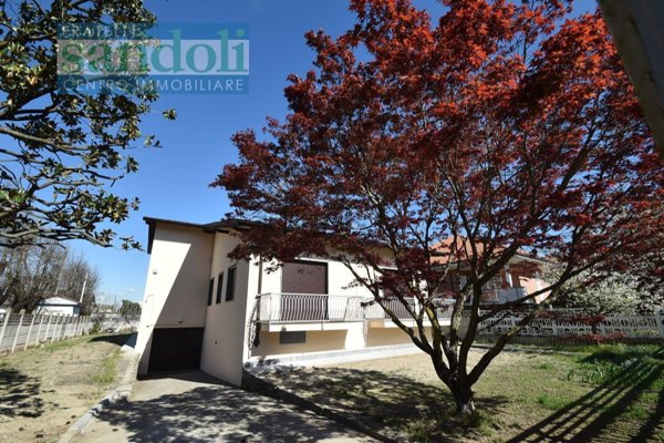 casa indipendente in vendita a Caresanablot