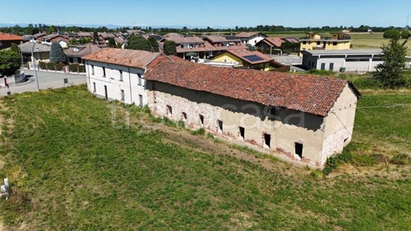 casa indipendente in vendita a Caresanablot