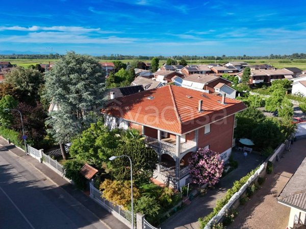casa indipendente in vendita a Caresanablot