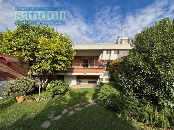 casa indipendente in vendita a Caresanablot