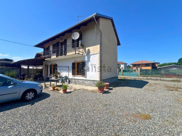 quadrivano in vendita a Carisio