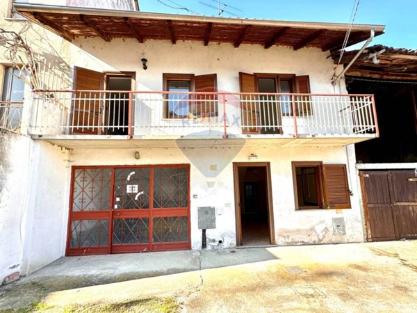 casa indipendente in vendita a Carisio