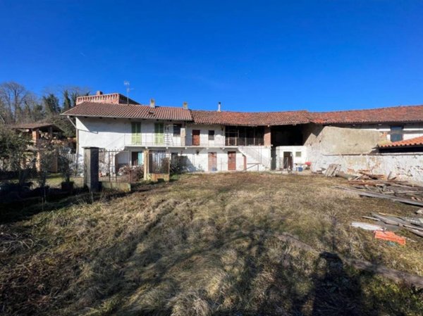 casa indipendente in vendita a Carisio