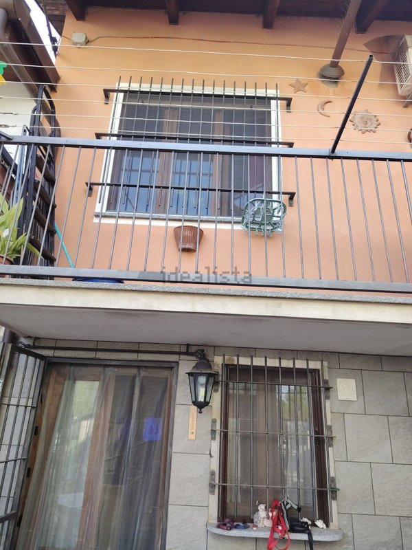 casa indipendente in vendita a Carisio