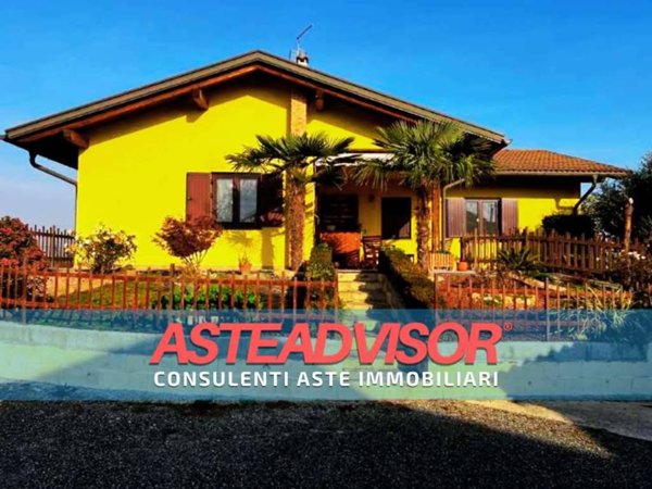 casa indipendente in vendita a Carisio