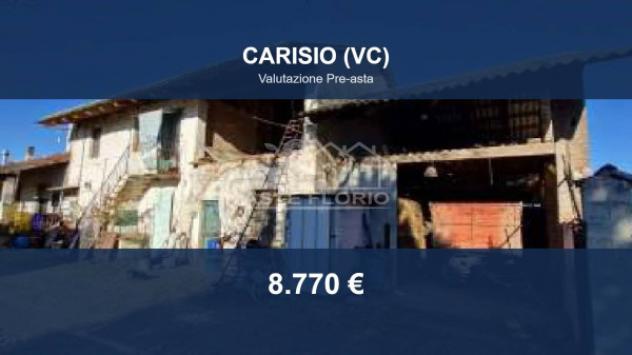 casale in vendita a Carisio