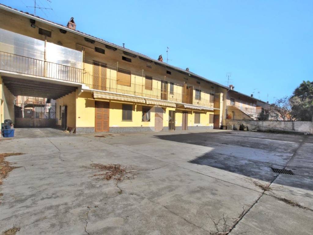 casa indipendente in vendita a Cigliano