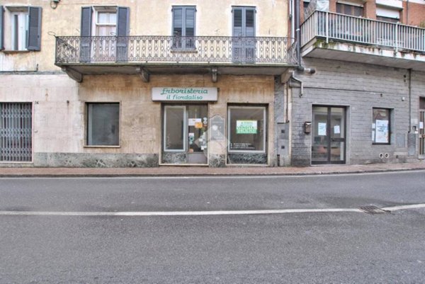 negozio in vendita a Cigliano