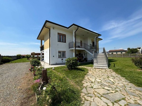 casa indipendente in vendita a Cigliano