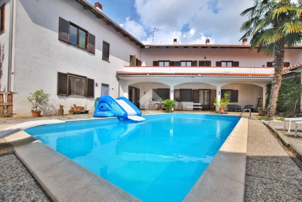 casa indipendente in vendita a Cigliano