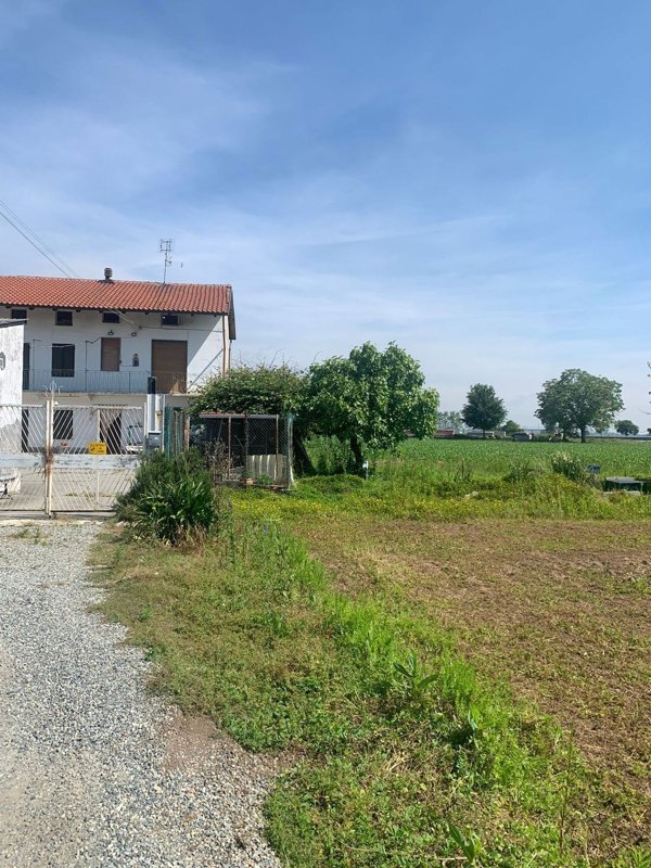 pentavano in vendita a Cigliano