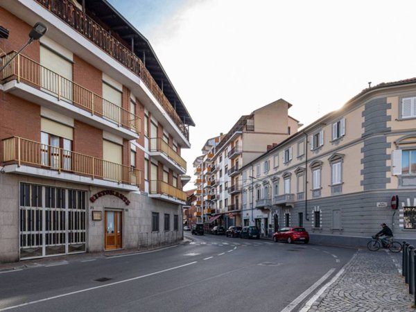 negozio in vendita a Cigliano