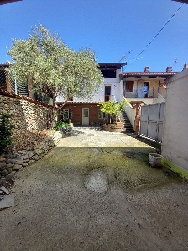 casa semindipendente in vendita a Cigliano