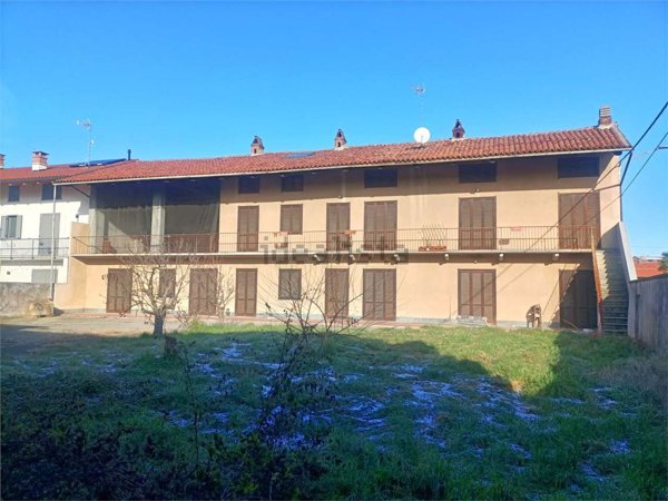 casa indipendente in vendita a Cigliano