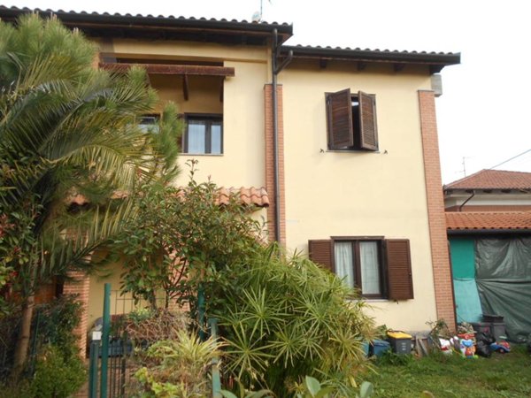 casa indipendente in vendita a Cigliano