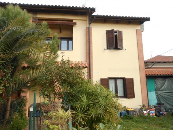 casa indipendente in vendita a Cigliano