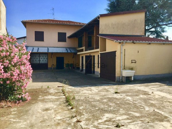 casa indipendente in vendita a Cigliano