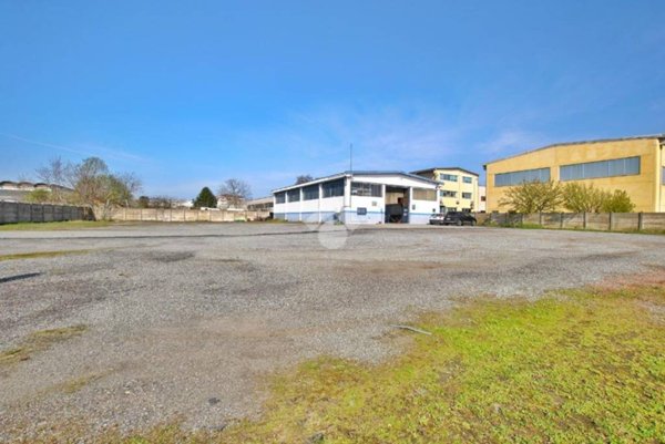 negozio in vendita a Cigliano