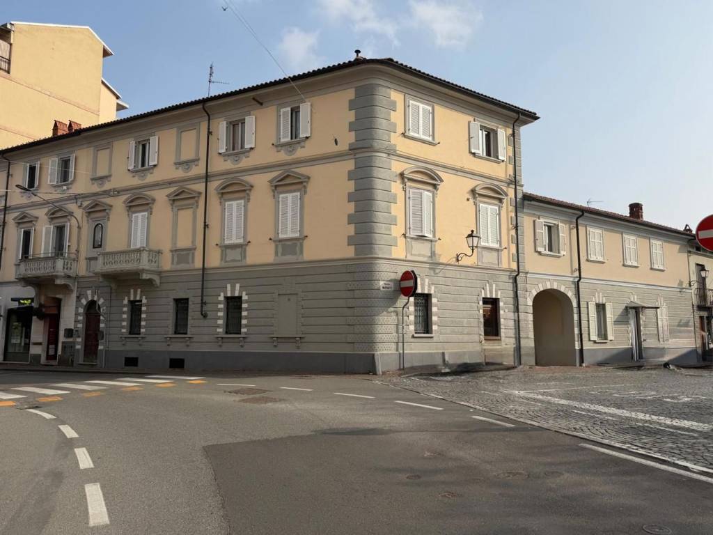 ufficio in vendita a Cigliano