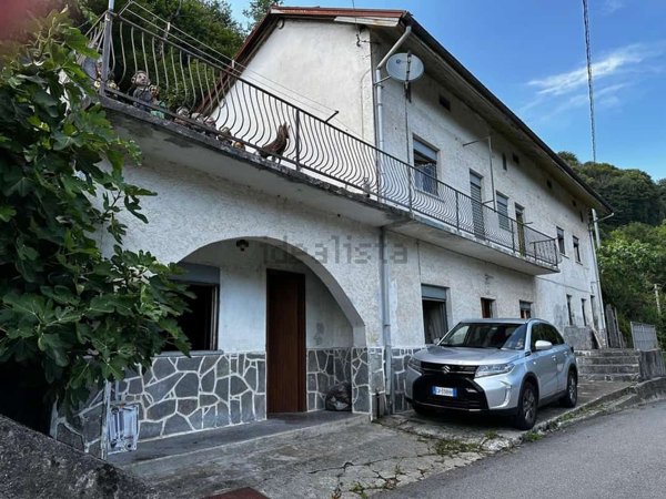 casa indipendente in vendita a Civiasco