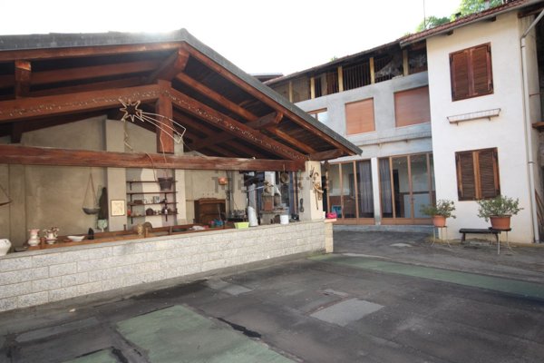 casa indipendente in vendita a Civiasco in zona Campolungo