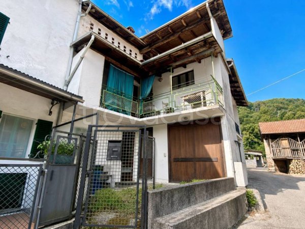 casa indipendente in vendita a Civiasco in zona Campolungo