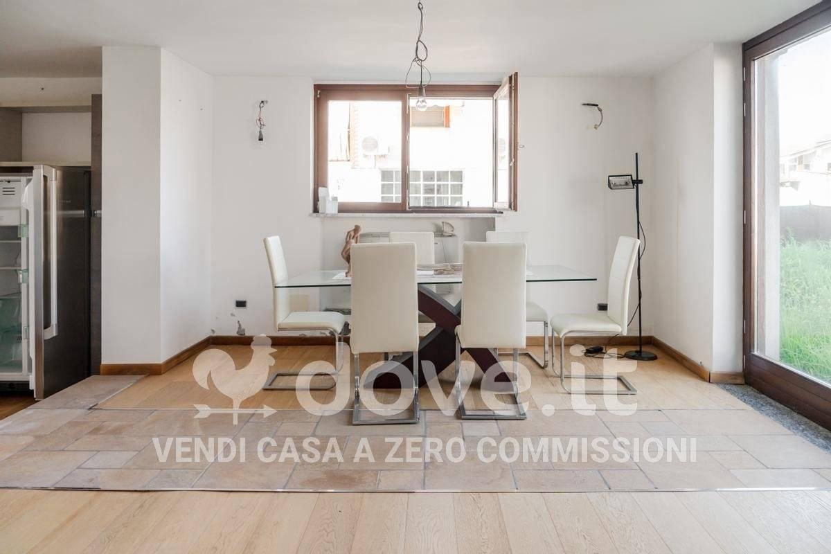 casa indipendente in vendita a Costanzana