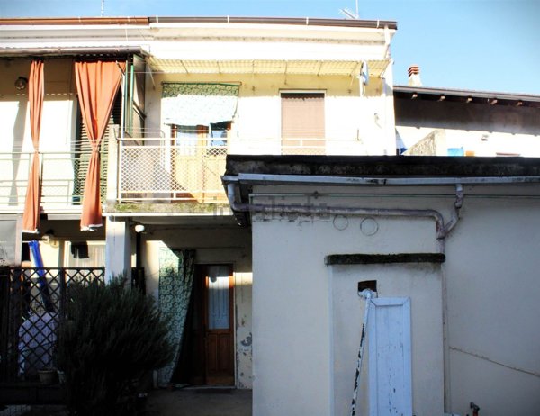casa indipendente in vendita a Costanzana