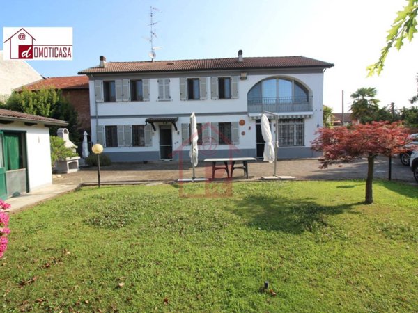 casa indipendente in vendita a Costanzana