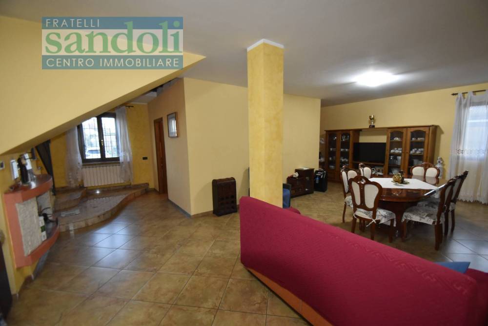 casa indipendente in vendita a Costanzana